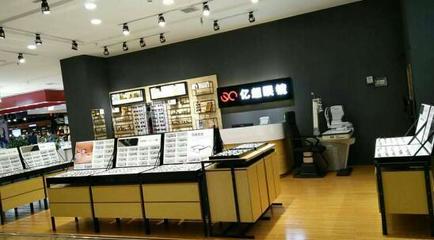 快時尚眼鏡店的裝修如何玩轉商業美學？